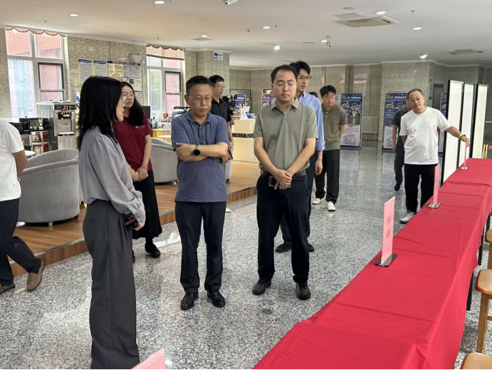 威海校区开展开学迎新准备工作检查